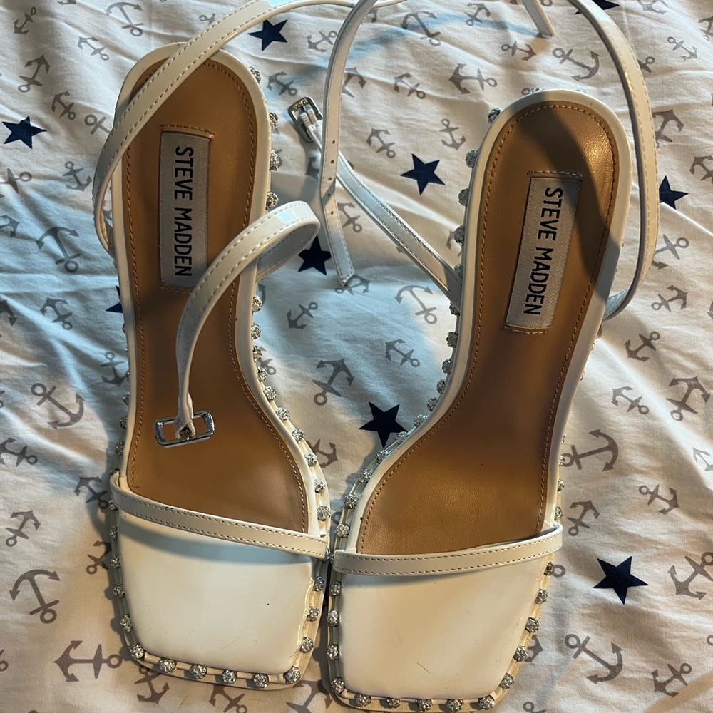 White Steve Madden heels
